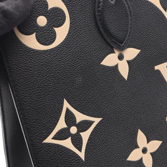 Louis Vuitton On the Go MM Two-Tone Tote Bag in Monogram Empreinte Grained Le... - Picture 9 of 12